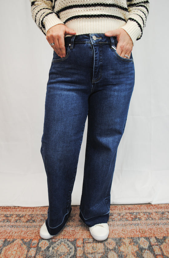 Felicia HR Crop Wide Jean